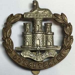 WW1 Dorsetshire (Dorset) Regiment Cap Badge - EARLY WIDE VERSION