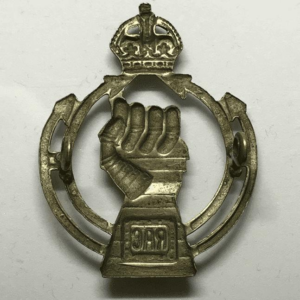 WW2 Royal Armoured Corps RAC Cap Badge
