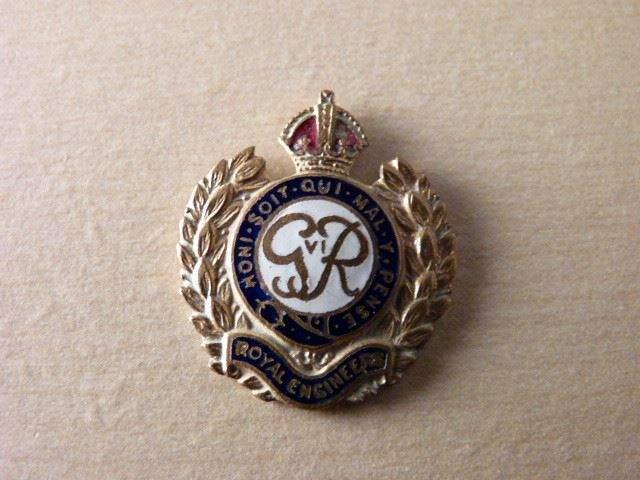 SS09/082 - Royal Engineers Sweetheart Brooch - George VI