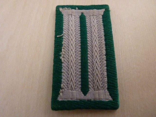 E55/049 German Army Bundeswehr Cloth Insignia Collar Badge Patch
