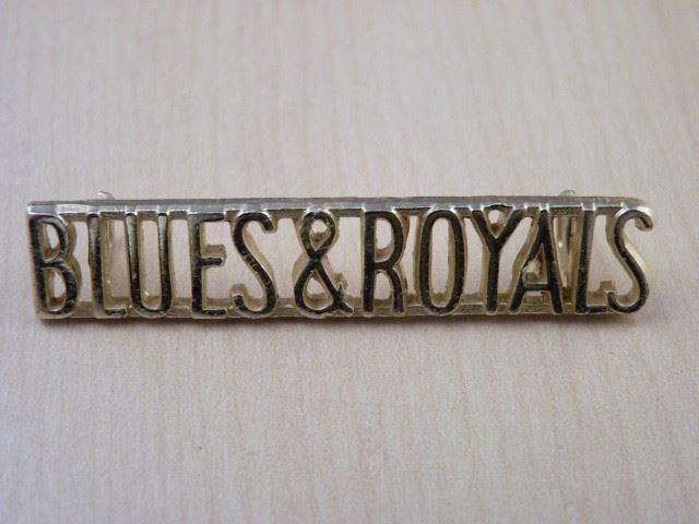 D55/055 - Blues & Royals Regiment Staybright Shoulder Title