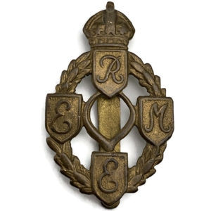 WW2 Royal Electrical & Mechanical Engineers REME Cap Badge - FIRST PATTERN
