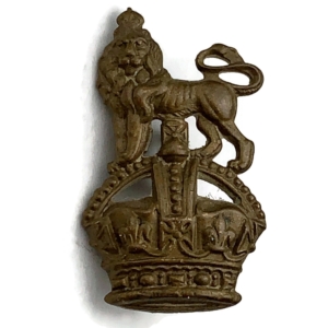 Queens Own Royal West Kent RWK Regiment Collar Badge