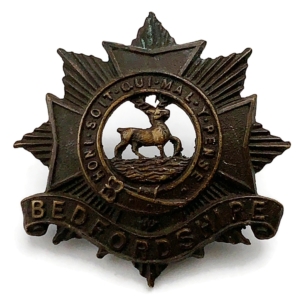 WW1 Bedfordshire Regiment OFFICERS Bronze Collar Badge