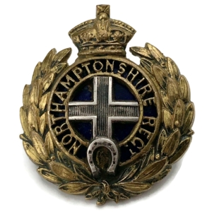 VICTORIAN Northamptonshire Regiment OFFICERS Gilt and Enamel FRETTED Collar Badge