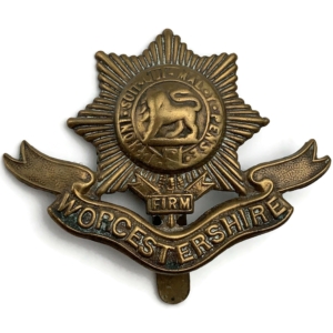 WW1 Worcestershire Regiment Cap Badge FIRST PATTERN