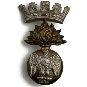 Royal Irish Fusiliers RIF Regiment Cap Badge - EARLY LUGS VERSION