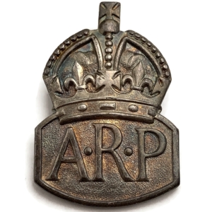WW2 Air Raid Precautions ARP Warden Lapel Badge front