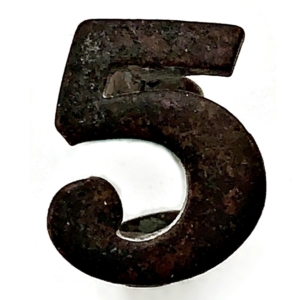 5th Territorial Battalion 5 Insignia Number Shoulder Title - Measures 12mm