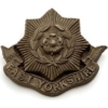 WW2 East Yorkshire Regiment PLASTIC Economy Issue Bakelite Cap Badge