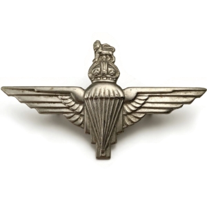 WW2 Parachute Regiment (Paras) Cap Badge - LUGS VERSION